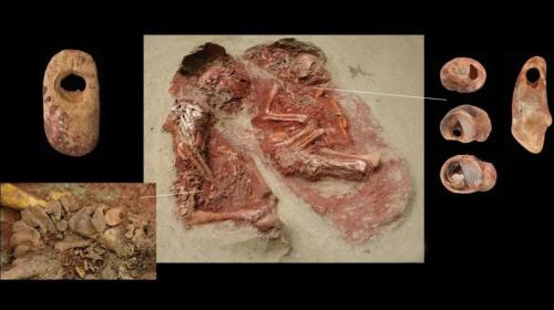 Ngôi mộ 31.000 tuổi tiết lộ nơi chôn cất cặp song sinh lâu đời nhất từng được biết đến trên thế giới.