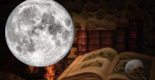 Sách cổ tiết lộ: Mặt trăng là tàu vũ trụ thời tiền sử?