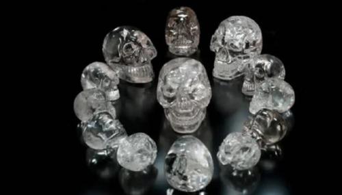 Bí ẩn về 13 hộp sọ pha lê của người Maya và lời tiên đoán ngày tận thế của nhân loại