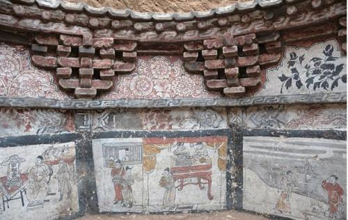 Mở mộ cổ 700 tuổi ở Trung Quốc, sửng sốt thấy thứ bên trong