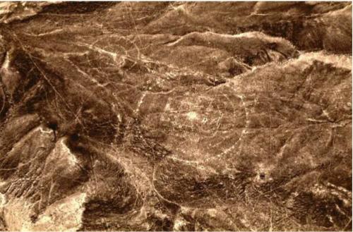 Khám phá không thể lý giải: Mandala Ấn Độ cổ đại được tìm thấy tại các đường Nazca ở Peru