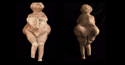 Bí ẩn bức tượng thần tình yêu tuyệt đẹp có tuổi tới 23.000 năm