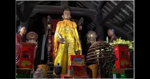 Pho tượng 700 tuổi kỳ bí ở Việt Nam: Biết 